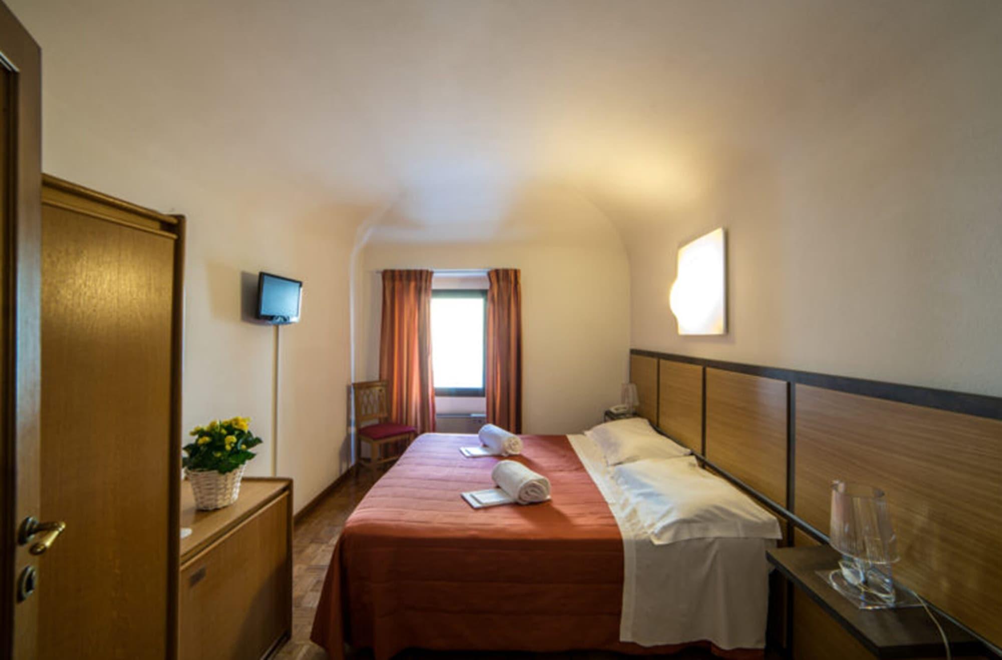 La Vecchia Cartiera Hotel Colle Val D'Elsa Luaran gambar