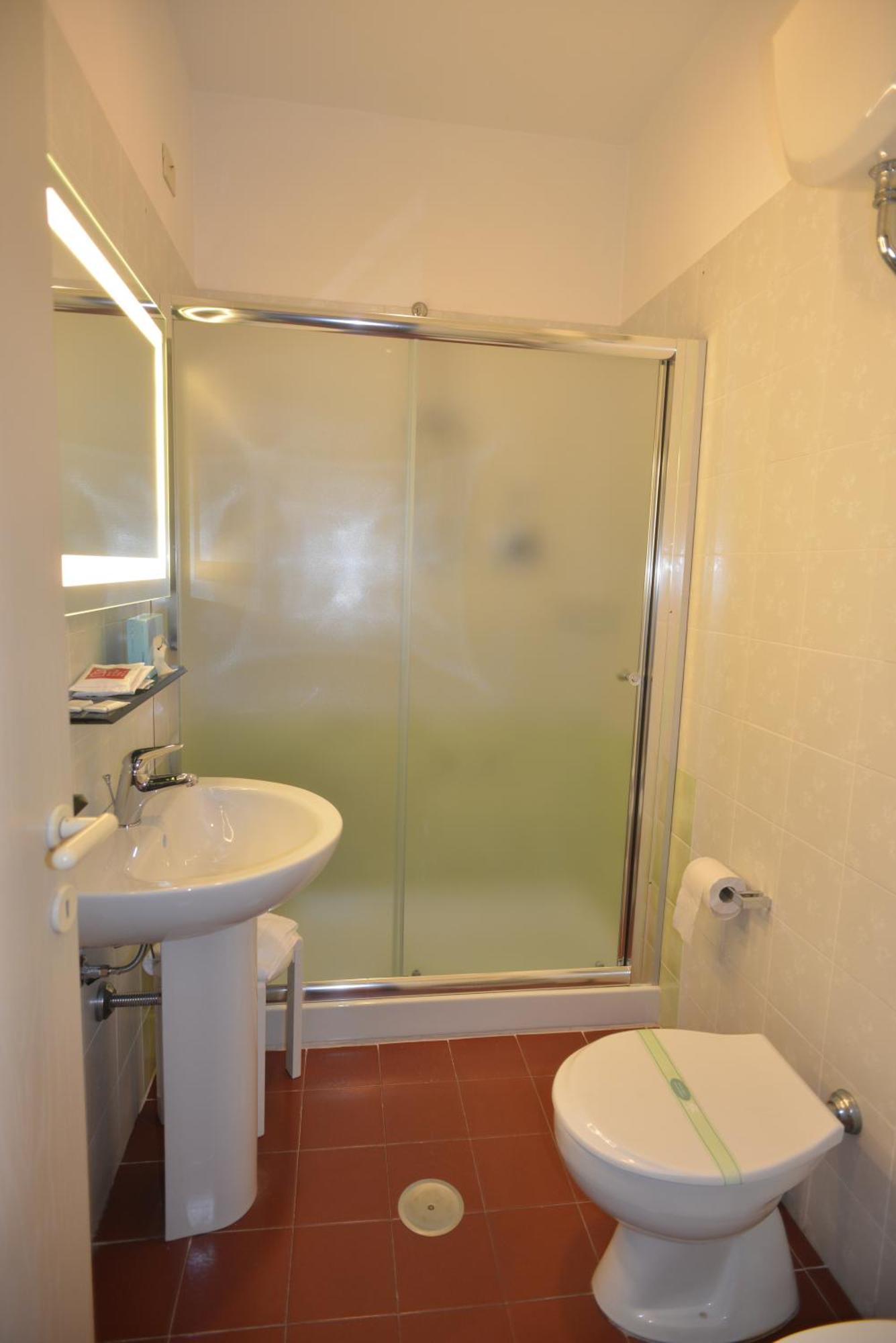 La Vecchia Cartiera Hotel Colle Val D'Elsa Bilik gambar
