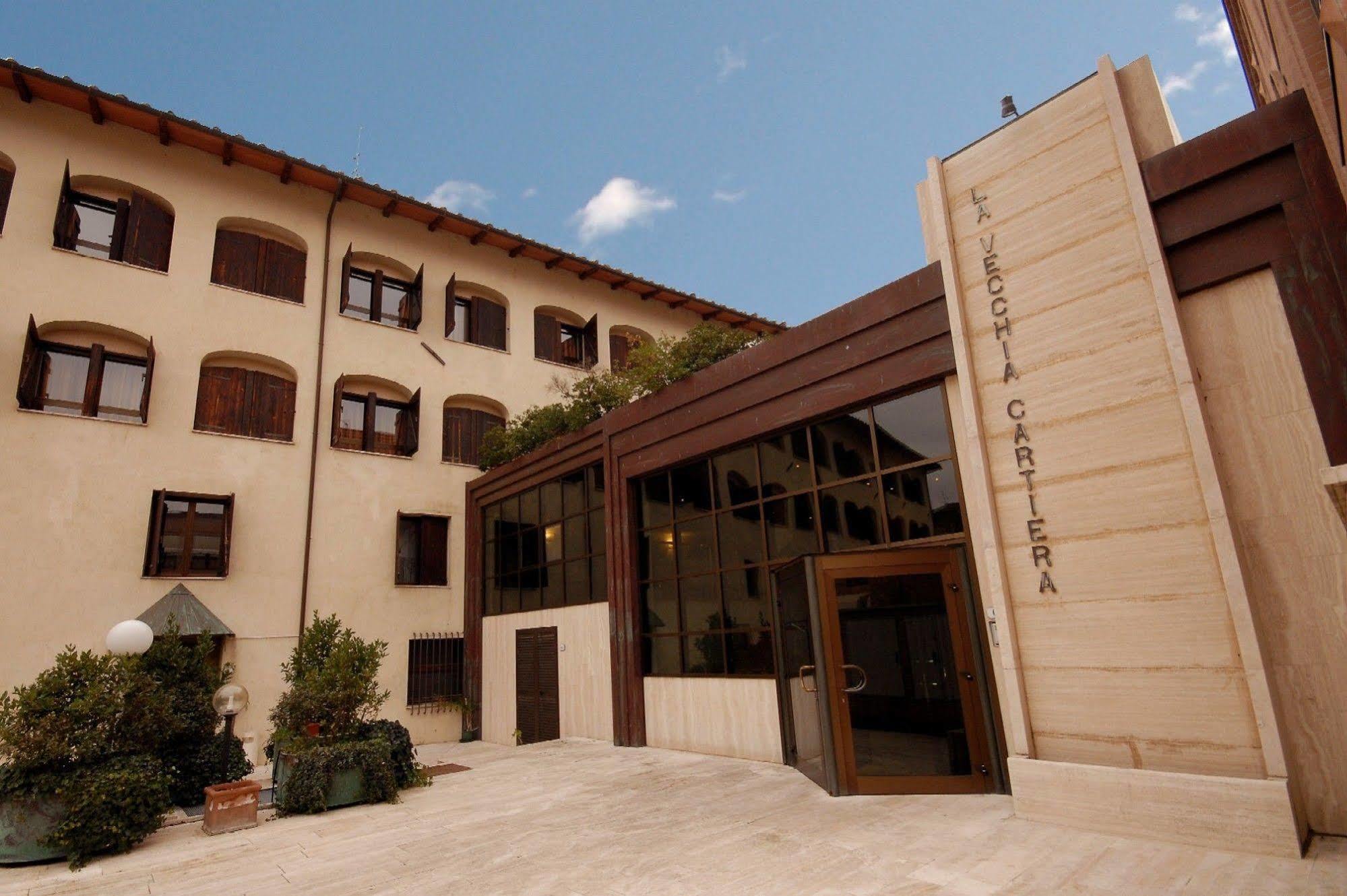 La Vecchia Cartiera Hotel Colle Val D'Elsa Luaran gambar