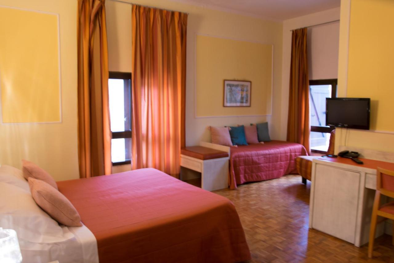 La Vecchia Cartiera Hotel Colle Val D'Elsa Luaran gambar