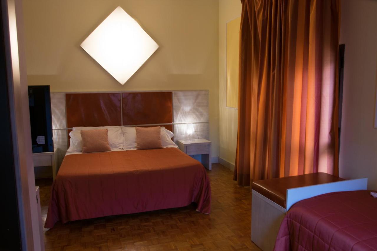 La Vecchia Cartiera Hotel Colle Val D'Elsa Luaran gambar